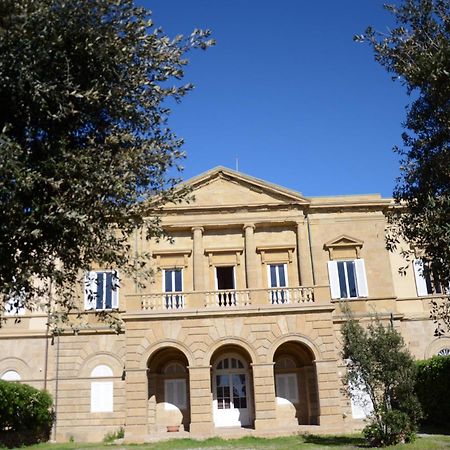 Villa Anselmi - Arteindiretta Livorno Dış mekan fotoğraf