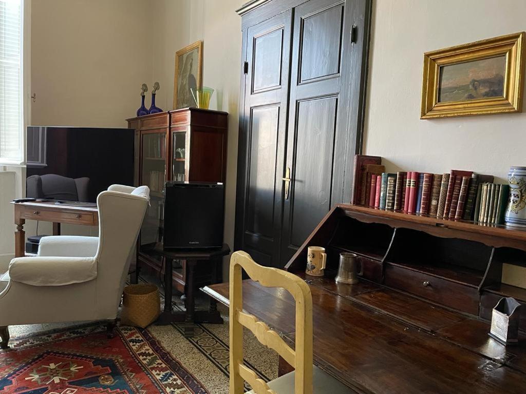 Villa Anselmi - Arteindiretta Livorno Dış mekan fotoğraf